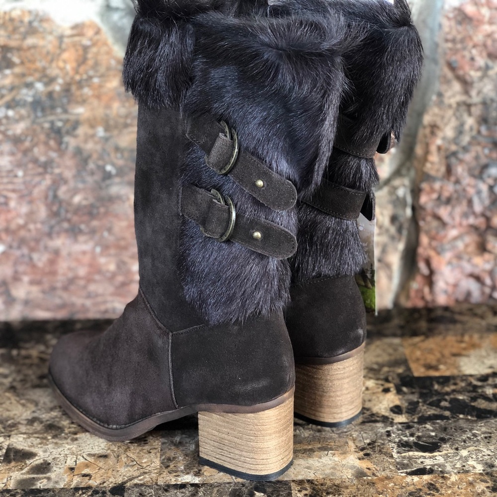 NEW  BEARPAW Women's Madeline Boots - Picture 13 of 16